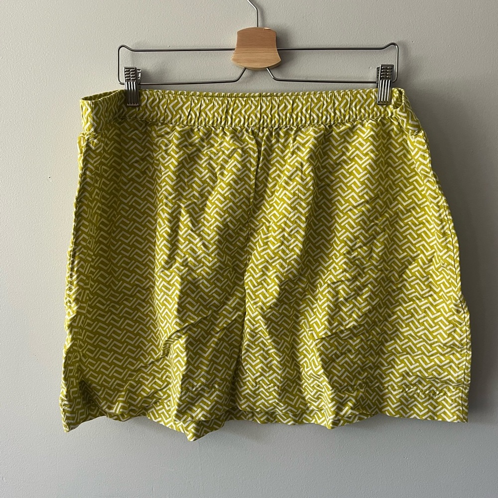 Green patterned linen mini skirt